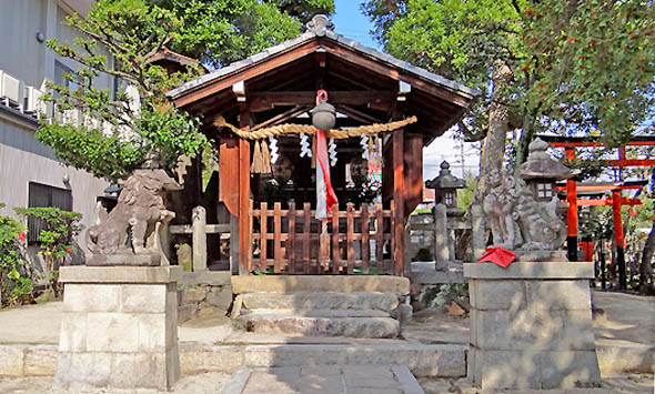 金攫八幡宮3
